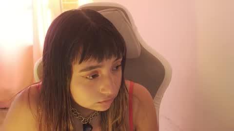 Snapshot of emitaa17228 chatting on December 2025 07:10:01 PM emma online show from December 2025 07:10:01 PM