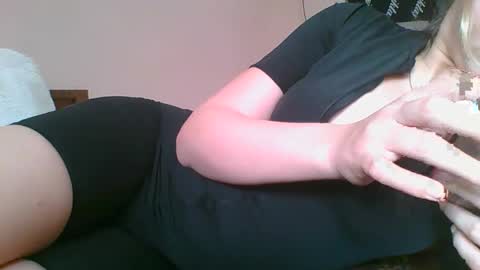 Snapshot of emma_991 chatting on December 2024 07:29:02 AM emma_991 online show from December 2024 07:29:02 AM