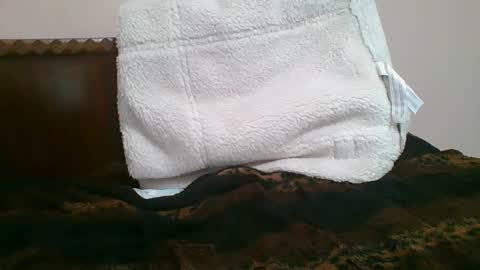 Snapshot of emma_991 chatting on December 2024 10:34:01 AM emma_991 online show from December 2024 10:34:01 AM