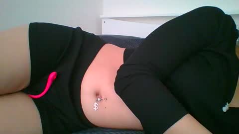 Snapshot of emma_991 chatting on December 2025 08:53:02 AM emma_991 online show from December 2025 08:53:02 AM