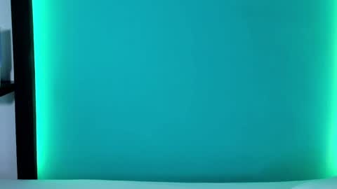 emma_ah online show from April 2026 07:48:01 PM