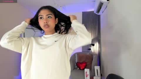 Alice online show from January 2025 12:27:01 PM