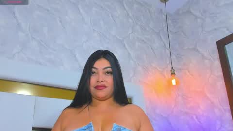 Emma  online show from May 2026 06:53:01 AM