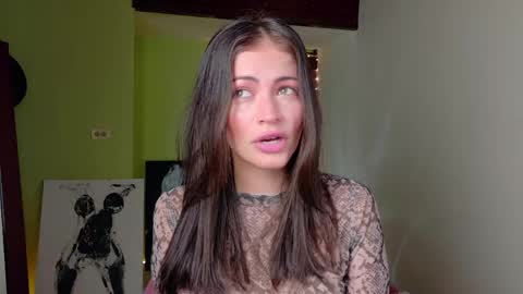 Emma online show from April 2026 10:24:02 PM