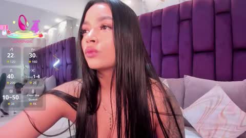 Snapshot of emma_carterr1 chatting on January 2026 04:11:01 PM pau online show from January 2026 04:11:01 PM