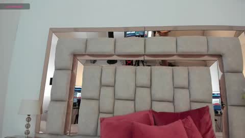 Snapshot of emma_castilloo chatting on February 2025 12:28:01 PM Emma Castillo online show from February 2025 12:28:01 PM