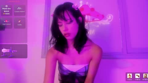 Emma Or you can call me cutie online show from May 2026 09:10:01 PM