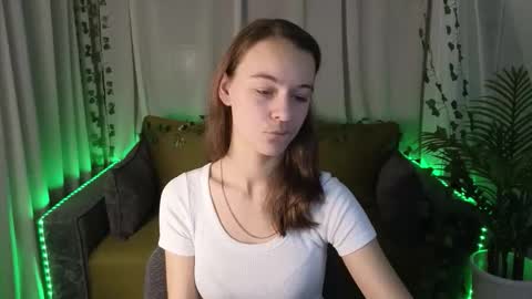 emma_chaser online show from December 2025 01:36:01 AM