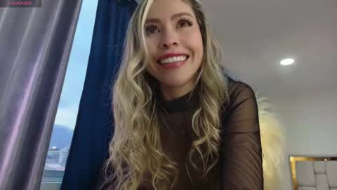 Snapshot of emma_coronel chatting on October 2025 09:36:01 PM emma coronel online show from October 2025 09:36:01 PM