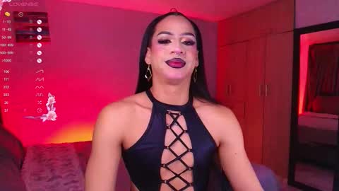 Snapshot of emma_demonn chatting on December 2025 10:35:01 AM Mistress Emma Demon online show from December 2025 10:35:01 AM