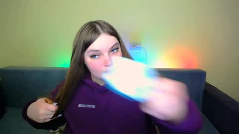 Snapshot of emma_dorn chatting on February 2025 05:19:02 AM Eva online show from February 2025 05:19:02 AM