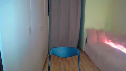 Snapshot of emma_dorn chatting on February 2025 02:14:02 PM Eva online show from February 2025 02:14:02 PM