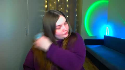 Snapshot of emma_dorn chatting on October 2025 06:08:02 PM Eva online show from October 2025 06:08:02 PM