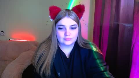 Snapshot of emma_dorn chatting on February 2026 01:17:01 PM Eva online show from February 2026 01:17:01 PM