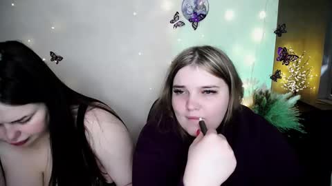 Snapshot of emma_dorn chatting on February 2026 07:16:01 AM Eva online show from February 2026 07:16:01 AM