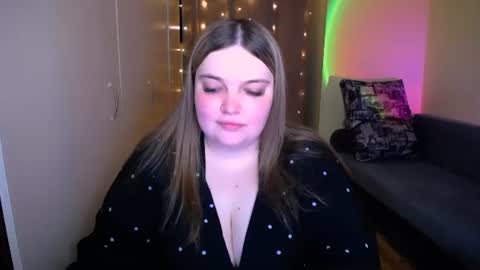 Snapshot of emma_dorn chatting on June 2026 06:41:01 PM Eva online show from June 2026 06:41:01 PM