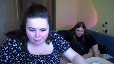 Snapshot of emma_dorn chatting on June 2026 06:22:02 AM Eva online show from June 2026 06:22:02 AM