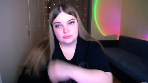 Snapshot of emma_dorn chatting on July 2026 02:08:02 PM Eva online show from July 2026 02:08:02 PM