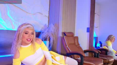 emma_dragon online show from May 2026 12:04:02 AM