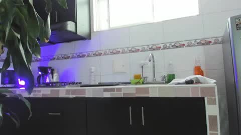 Emma online show from February 2025 03:51:02 PM