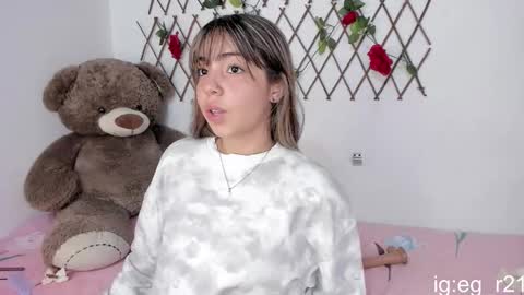 emma_grayys online show from October 2025 04:11:01 AM