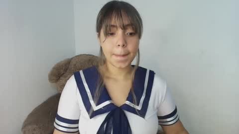 Snapshot of emma_grayys chatting on January 2026 06:17:02 AM emma_grayys online show from January 2026 06:17:02 AM