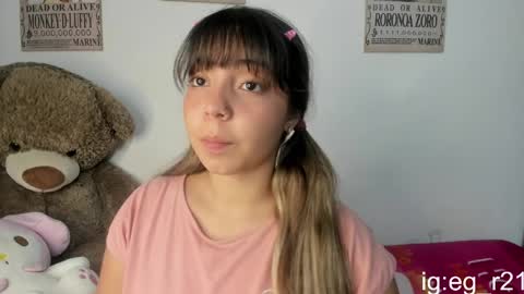 Snapshot of emma_grayys chatting on April 2026 06:19:01 AM emma_grayys online show from April 2026 06:19:01 AM