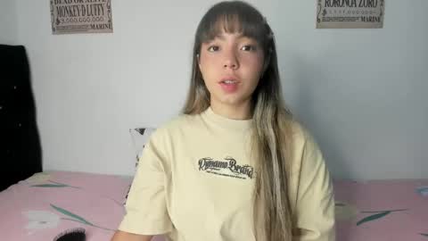 Snapshot of emma_grayys chatting on May 2026 05:47:01 AM emma_grayys online show from May 2026 05:47:01 AM