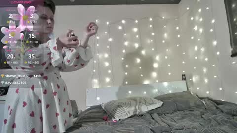 emma_just online show from May 2026 08:43:01 AM