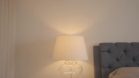 Snapshot of emma_lu1 chatting on November 2025 03:38:02 PM emma_lu1 online show from November 2025 03:38:02 PM