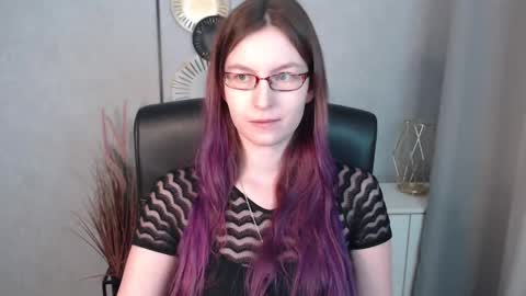 Snapshot of emma_lust94 chatting on January 2025 10:06:02 AM emma online show from January 2025 10:06:02 AM