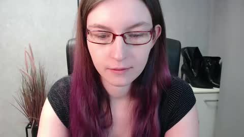 Snapshot of emma_lust94 chatting on February 2025 10:05:01 AM emma online show from February 2025 10:05:01 AM