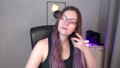 Snapshot of emma_lust94 chatting on September 2025 05:29:01 AM emma online show from September 2025 05:29:01 AM