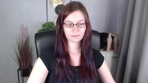 Snapshot of emma_lust94 chatting on March 2026 03:18:01 PM emma online show from March 2026 03:18:01 PM