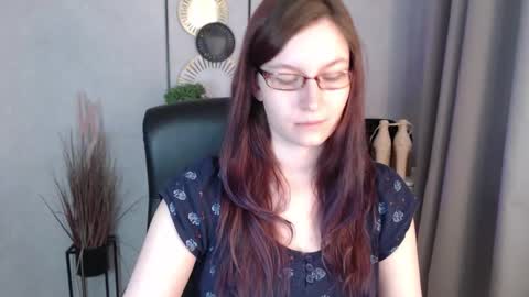 Snapshot of emma_lust94 chatting on March 2026 06:28:02 AM emma online show from March 2026 06:28:02 AM