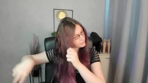 Snapshot of emma_lust94 chatting on April 2026 05:30:01 AM emma online show from April 2026 05:30:01 AM