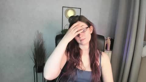 Snapshot of emma_lust94 chatting on May 2026 05:25:02 AM emma online show from May 2026 05:25:02 AM