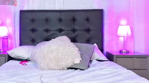 Im Emma online show from July 2026 03:23:01 AM