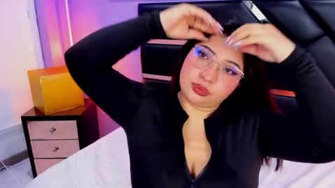 Emma Monserratt online show from July 2026 11:25:01 AM