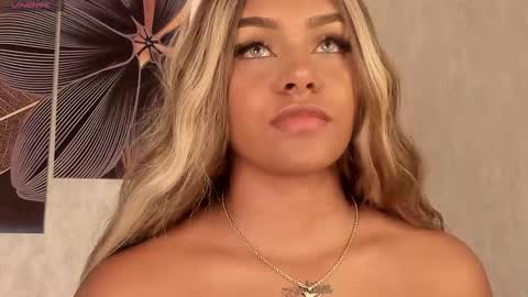 Emma Morgann online show from February 2025 11:42:02 AM