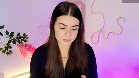 Emma online show from March 2026 12:34:02 AM