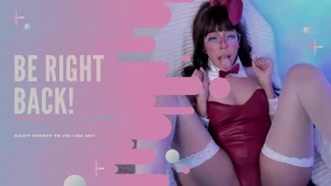     online show from February 2025 01:10:02 PM