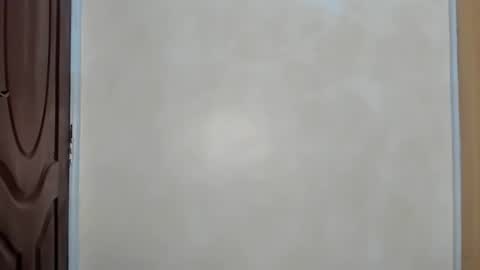 Snapshot of emma_remi chatting on February 2025 02:07:02 AM emma_remi online show from February 2025 02:07:02 AM