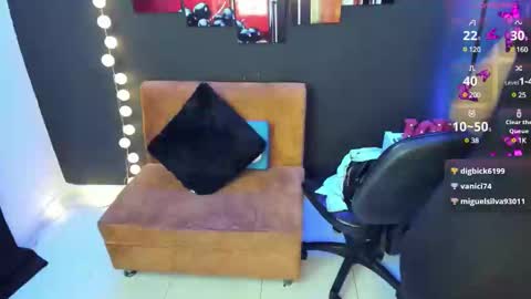 emma online show from February 2025 08:50:02 PM