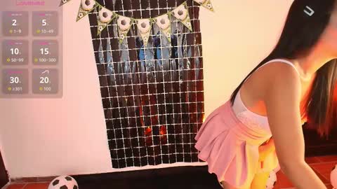 Snapshot of emma_sanz__ chatting on February 2026 01:29:01 PM Emma Sanz online show from February 2026 01:29:01 PM