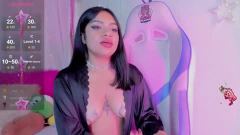 Snapshot of emma_soffia_ chatting on March 2025 05:17:02 PM EMMA online show from March 2025 05:17:02 PM