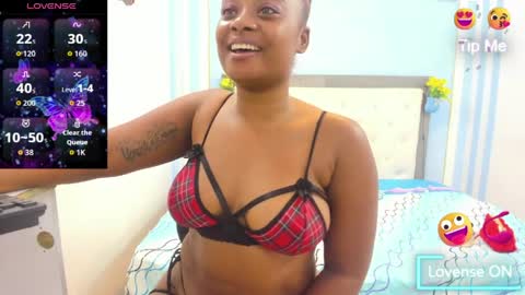 Emma Stonnee  online show from April 2026 07:41:01 PM