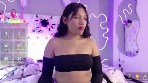 Snapshot of emma_visconti chatting on October 2025 12:33:01 PM emma_visconti online show from October 2025 12:33:01 PM