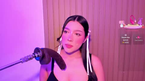   online show from May 2026 03:22:02 AM