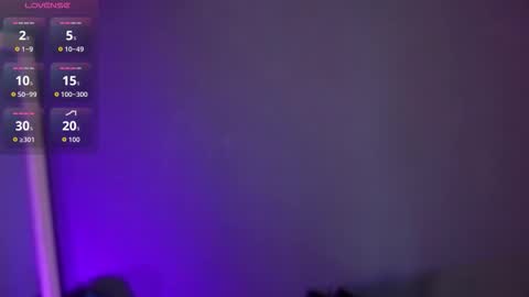 Emma web online show from December 2025 04:45:02 PM